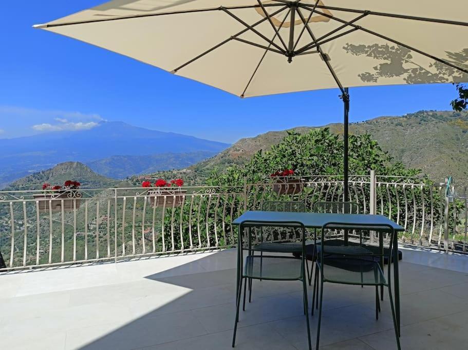 Ferienwohnung Stanza Mylai Etna View Castelmola Exterior foto